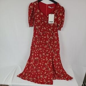 D PLAY Red Floral Dress. SZ m. NWT
